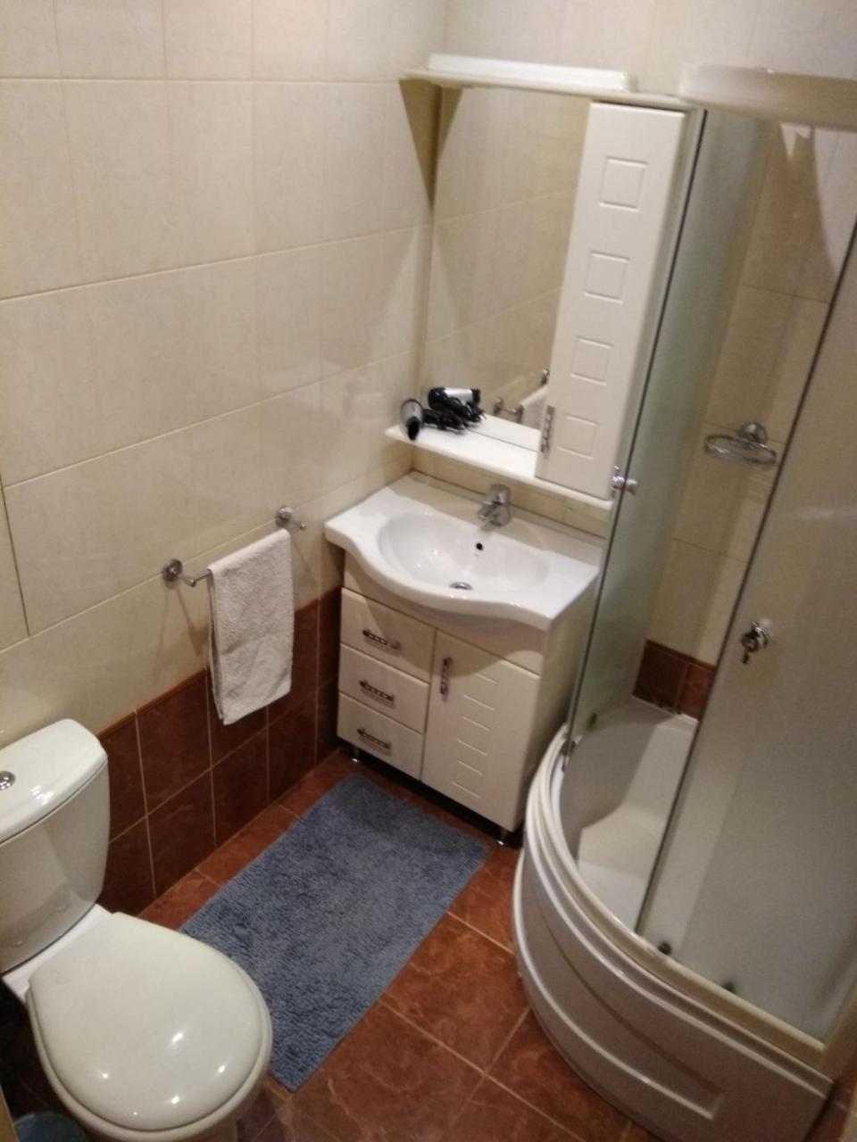 Apartment 2 Rooms Slobozhansky Prospekt Nizhnedneprovsk Luaran gambar